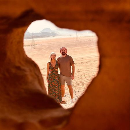 Holiday Inn Luxury Camp Wadi Rum Ngoại thất bức ảnh