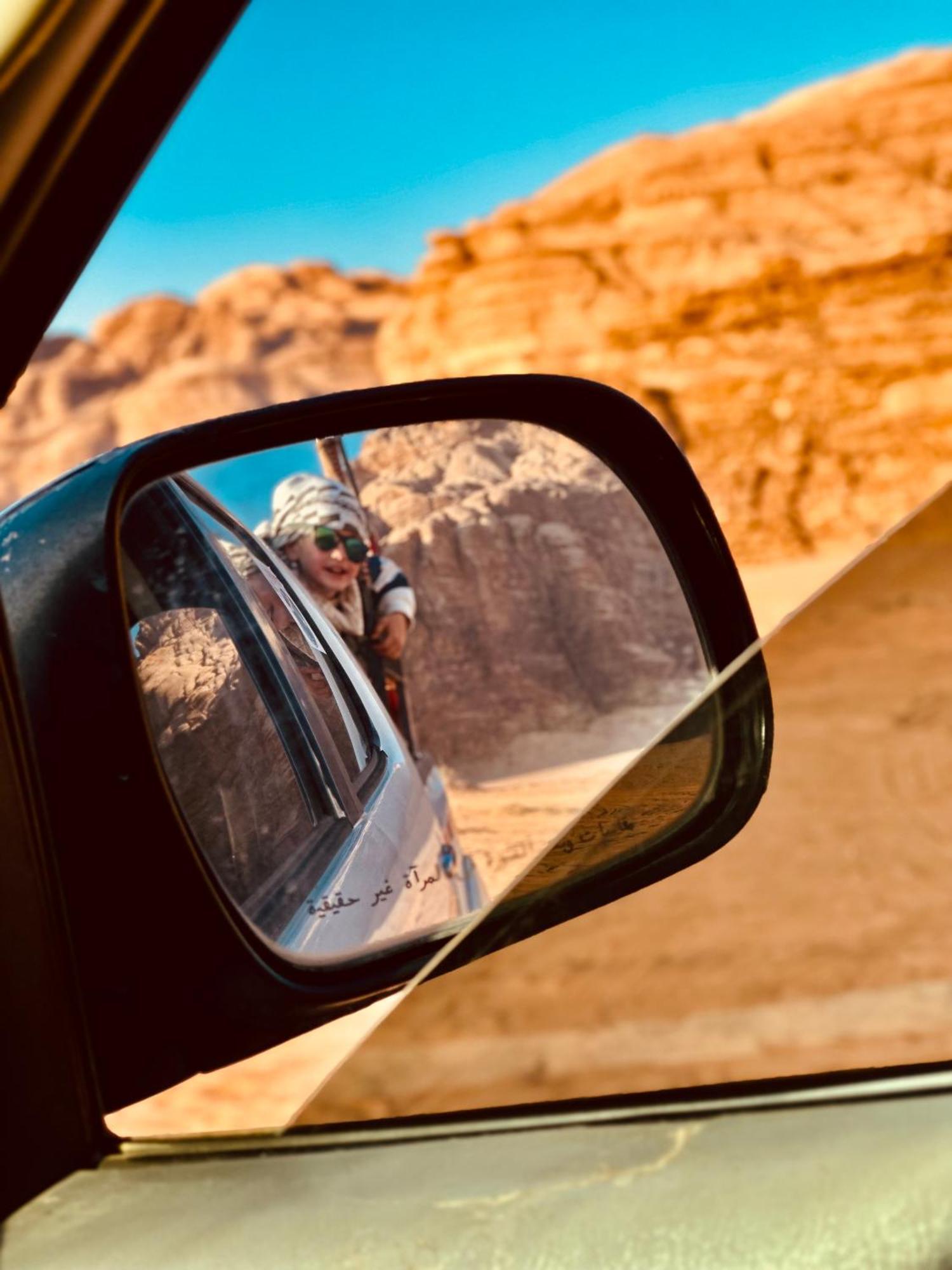 Holiday Inn Luxury Camp Wadi Rum Ngoại thất bức ảnh