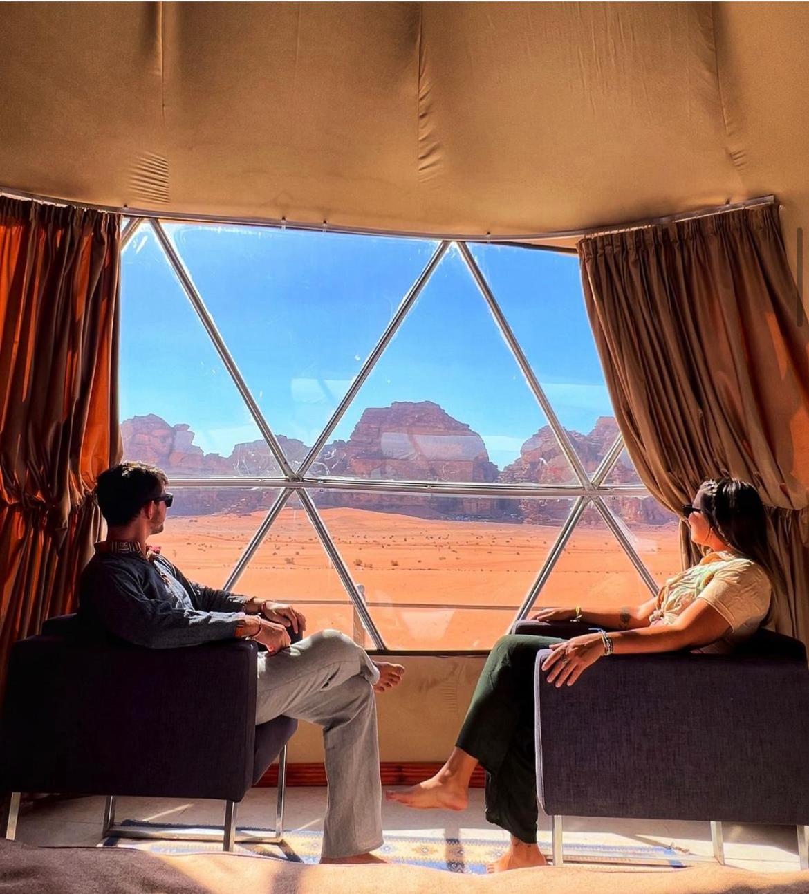 Holiday Inn Luxury Camp Wadi Rum Ngoại thất bức ảnh